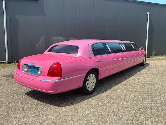 2002 lincoln town car 4.6 signature limousine - afbeelding 30 van  34