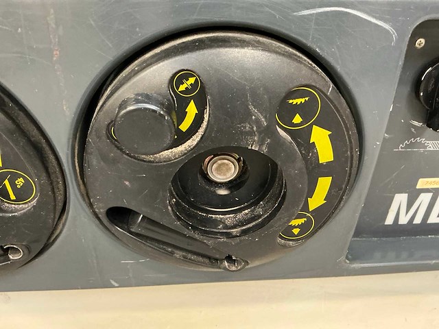 2002 magic fb10 formaatcirkelzaagmachine - afbeelding 5 van  9