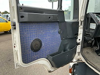2002 man le 220 c 12.225 llc 4x2 schuifzeilwagen – dhollandia laadklep - afbeelding 19 van  35