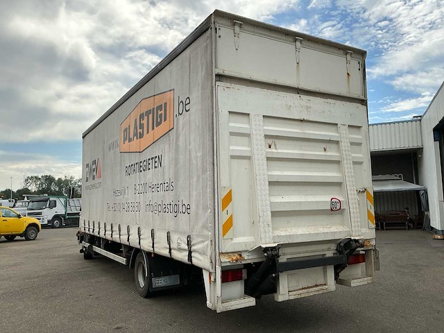 2002 man le 220 c 12.225 llc 4x2 schuifzeilwagen – dhollandia laadklep - afbeelding 31 van  35