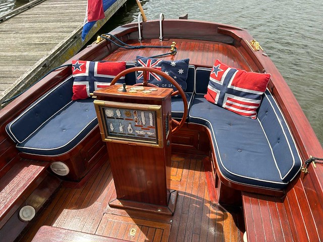 2002 marco polo 685 2002 marco polo 685 exclusieve spiegelsloep - afbeelding 9 van  47