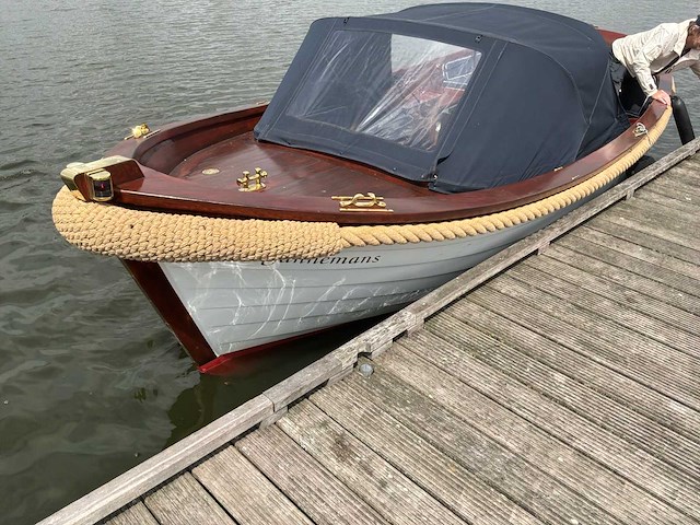 2002 marco polo 685 2002 marco polo 685 exclusieve spiegelsloep - afbeelding 23 van  47