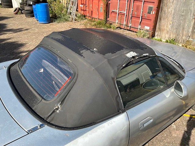 2002 mazda mx-5 1.6i exclusive personenauto - afbeelding 18 van  30