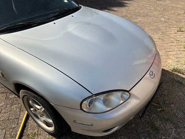 2002 mazda mx-5 1.6i exclusive personenauto - afbeelding 23 van  30