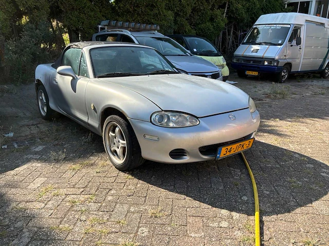 2002 mazda mx-5 1.6i exclusive personenauto - afbeelding 23 van  30