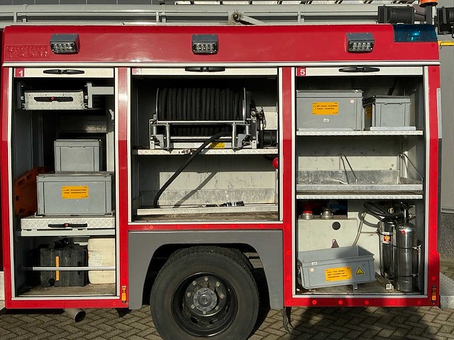 2002 mercedes-benz atego tankautospuit - afbeelding 10 van  20