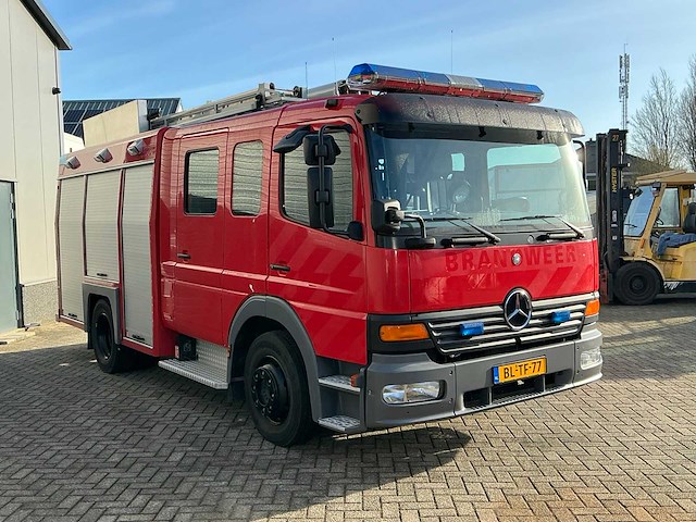 2002 mercedes-benz atego tankautospuit - afbeelding 6 van  20