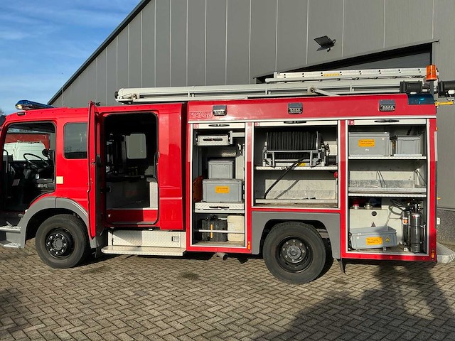 2002 mercedes-benz atego tankautospuit - afbeelding 18 van  20