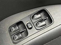 2002 mercedes-benz c-klasse automaat combi 200 k. elegance personenauto - afbeelding 4 van  12