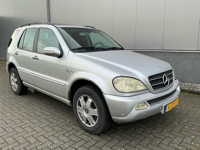 2002 mercedes-benz ml 400 cdi biturbo - afbeelding 29 van  43