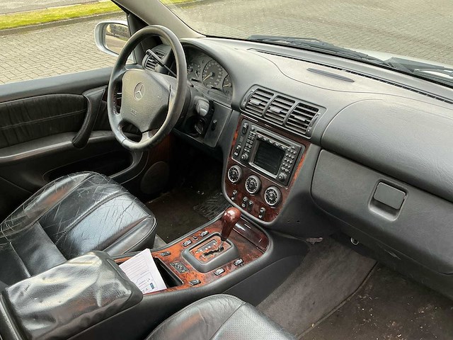 2002 mercedes-benz ml 400 cdi biturbo - afbeelding 20 van  43