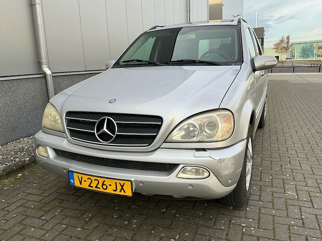 2002 mercedes-benz ml 400 cdi biturbo - afbeelding 23 van  43