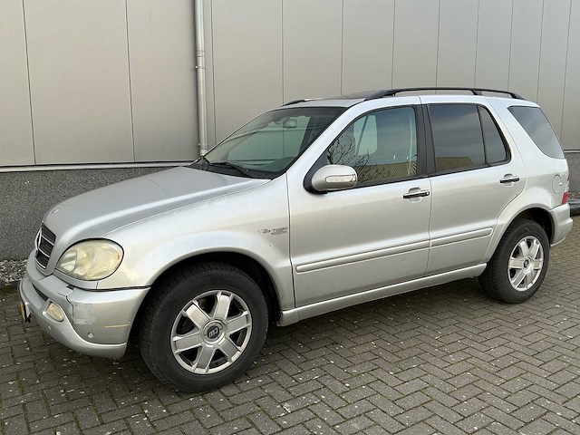 2002 mercedes-benz ml 400 cdi biturbo - afbeelding 39 van  43