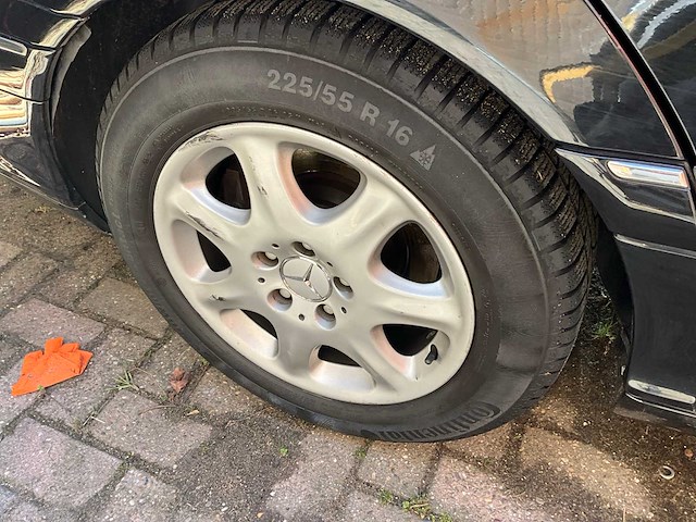 2002 mercedes-benz s-klasse 320 personenauto - afbeelding 28 van  36