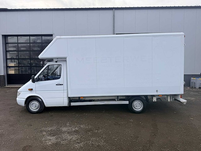 2002 mercedes-benz sprinter 311 cdi 2.2 402 hd bakwagen - afbeelding 9 van  9