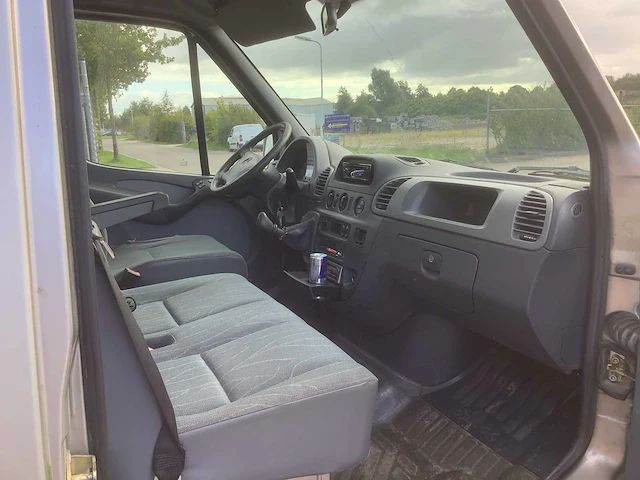 2002 mercedes-benz sprinter 416 cdi 2.7 402 bedrijfswagen - afbeelding 2 van  16