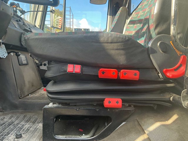 2002 mercedes-benz unimog u2150l met palfinger pk 9501 kraan en hoogwerkerbak - afbeelding 57 van  69