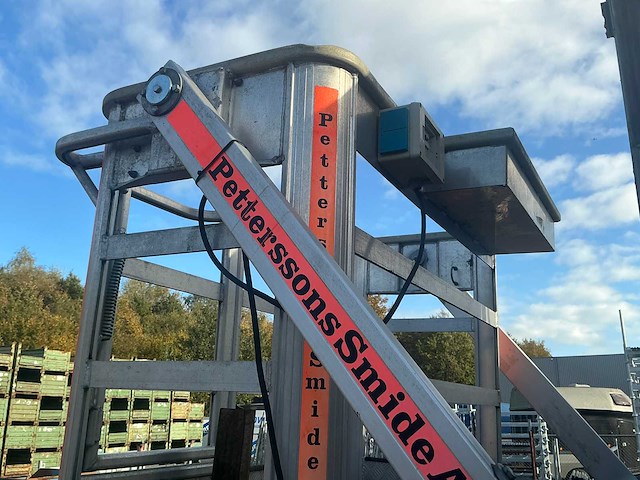 2002 mercedes-benz unimog u2150l met palfinger pk 9501 kraan en hoogwerkerbak - afbeelding 67 van  69