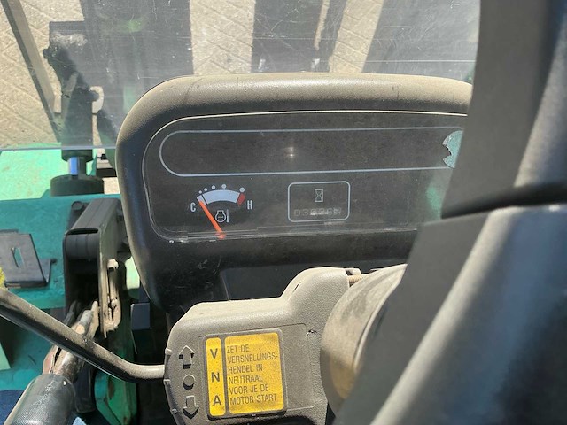 2002 mitsubishi fg25k vorkheftruck - afbeelding 16 van  30