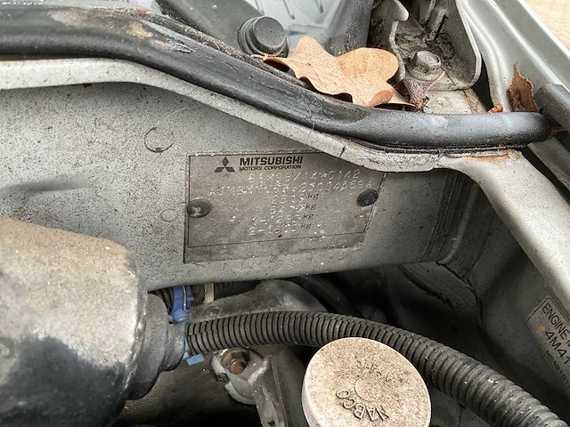 2002 mitsubishi pajero 3.2 glx bedrijfswagen 07-bf-lv - afbeelding 22 van  34