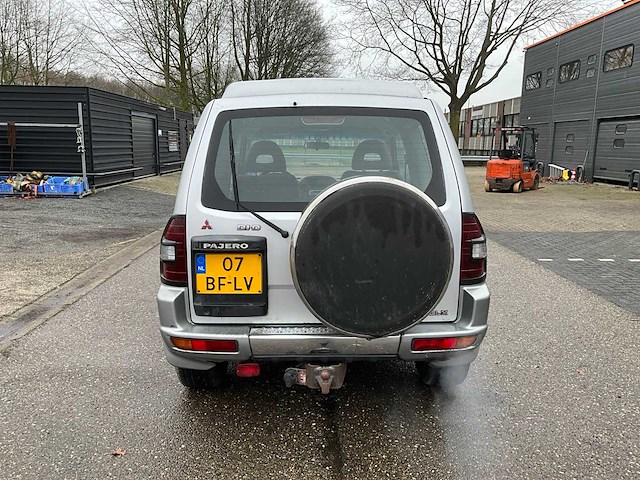2002 mitsubishi pajero 3.2 glx bedrijfswagen 07-bf-lv - afbeelding 23 van  34
