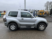 2002 mitsubishi pajero 3.2 glx bedrijfswagen 07-bf-lv - afbeelding 25 van  34