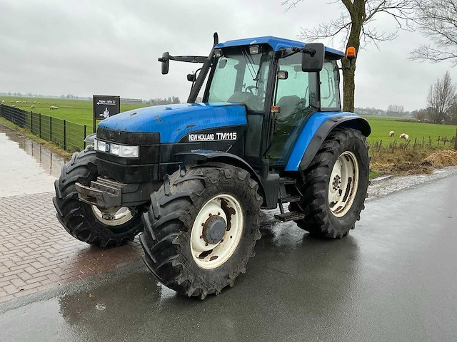2002 new holland tm 115 vierwielaangedreven landbouwtractor - afbeelding 14 van  32