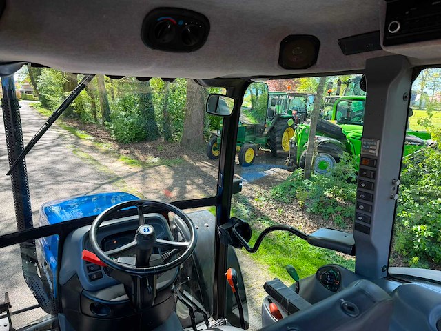 2002 new holland tn70da vierwielaangedreven landbouwtractor - afbeelding 10 van  12