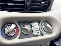 2002 nissan almera tino 1.8 ambience personenauto - afbeelding 2 van  7