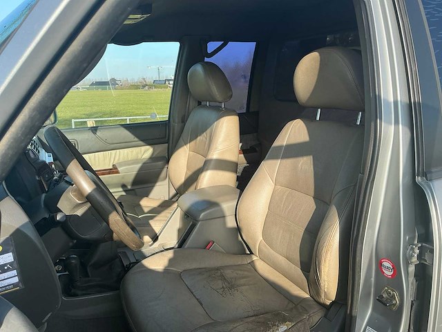 2002 nissan patrol gr 3.0di turbo bedrijfswagen - afbeelding 23 van  31