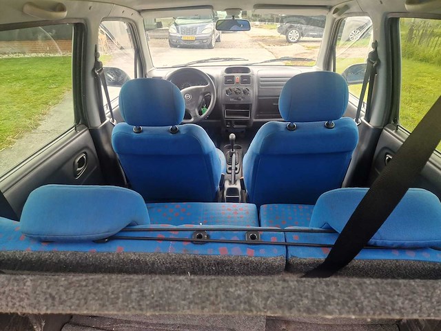 2002 opel agila 1.2-16v comfort personenauto - afbeelding 13 van  17