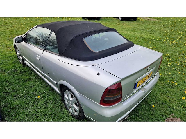2002 opel astra cabriolet 1.6-16v personenauto - afbeelding 9 van  11