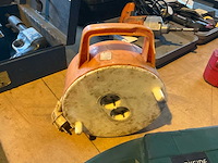 2002 parkside pebs900 schuurmachine - afbeelding 3 van  4