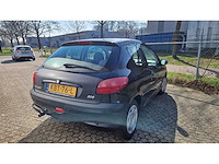2002 peugeot 206 1.1 xr challenge personenauto - afbeelding 3 van  7