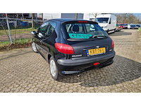 2002 peugeot 206 1.1 xr challenge personenauto - afbeelding 4 van  9