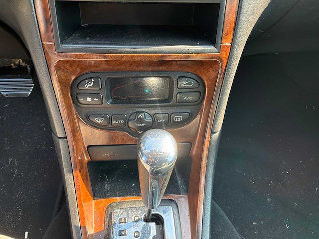 2002 peugeot 307 1.6-16v xt personenauto - afbeelding 23 van  33