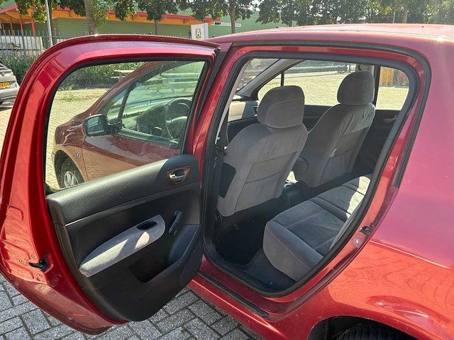 2002 peugeot 307 1.6-16v xt personenauto - afbeelding 7 van  22