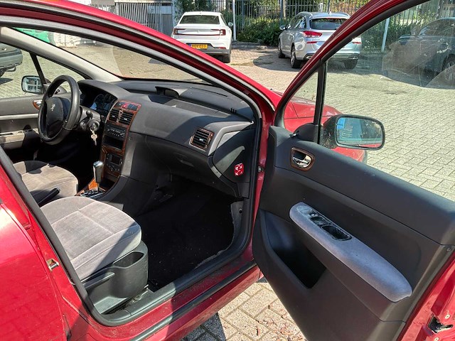 2002 peugeot 307 1.6-16v xt personenauto - afbeelding 26 van  33
