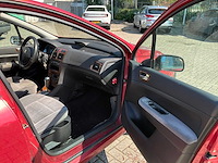 2002 peugeot 307 1.6-16v xt personenauto - afbeelding 26 van  33