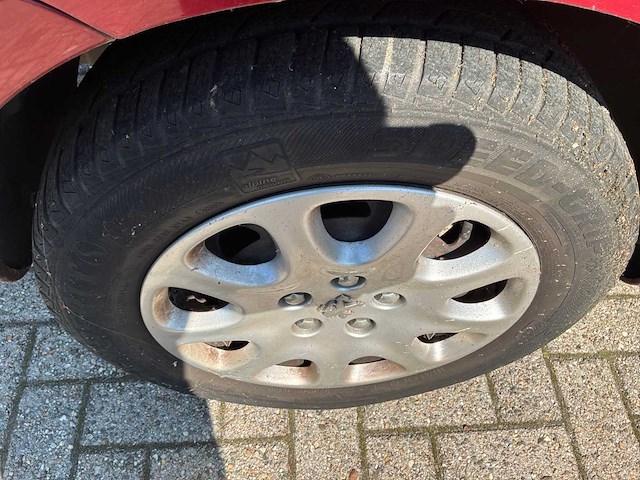 2002 peugeot 307 1.6-16v xt personenauto - afbeelding 14 van  22