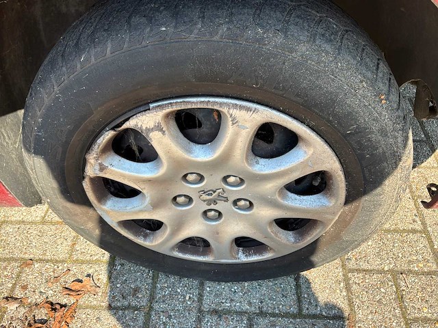 2002 peugeot 307 1.6-16v xt personenauto - afbeelding 15 van  22