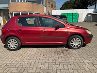 2002 peugeot 307 1.6-16v xt personenauto - afbeelding 32 van  33
