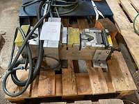 2002 presta eisele 27/1048000 umbau aluminium profiel ponsmachine met toebehoren - afbeelding 9 van  14