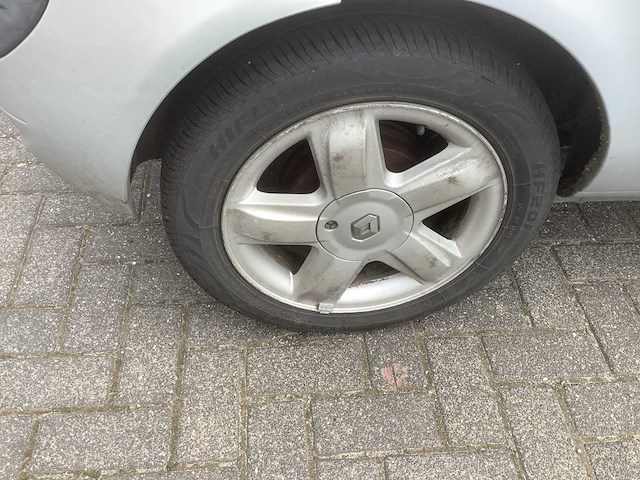 2002 renault clio 1.6-16v dynamique personenauto - afbeelding 13 van  15