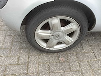 2002 renault clio 1.6-16v dynamique personenauto - afbeelding 13 van  15