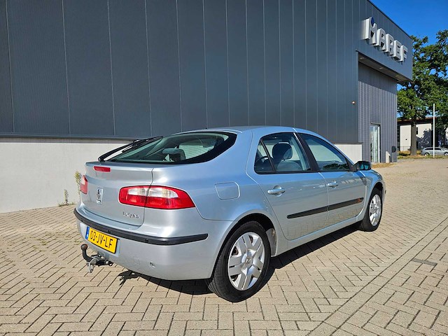 2002 renault laguna 1.8-16v expression personenauto - afbeelding 7 van  17