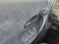 2002 renault laguna 1.8-16v expression personenauto - afbeelding 12 van  17