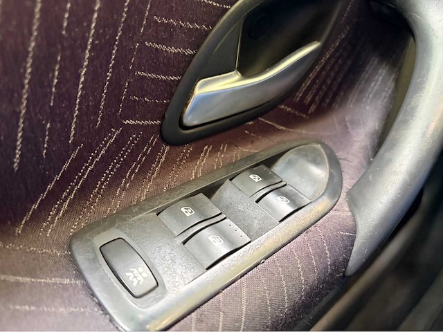 2002 renault laguna grand tour lpg 1.8-16v expression personenauto - afbeelding 14 van  14