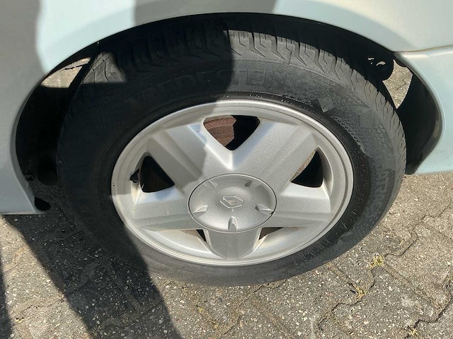2002 renault mégane cabrio 1.6-16v sport way personenauto - afbeelding 2 van  24