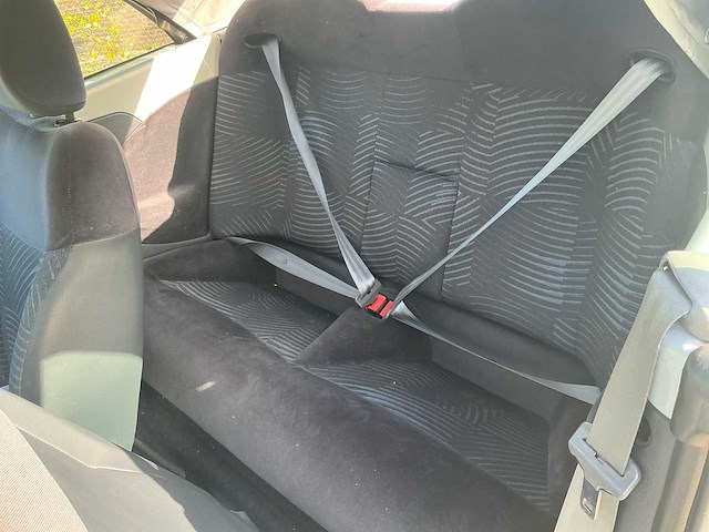 2002 renault mégane cabrio 1.6-16v sport way personenauto - afbeelding 13 van  24